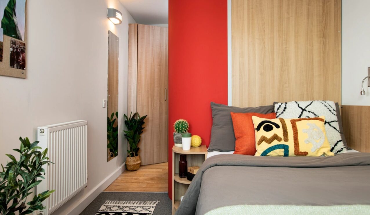 Student accommodation in England — reference photo 4